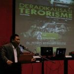 Deradikalisasi Melalui Internet Mutlak Dilakukan