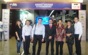 02. GADGET BAZAAR EXTRAORDINAIRE di SURABAYA
