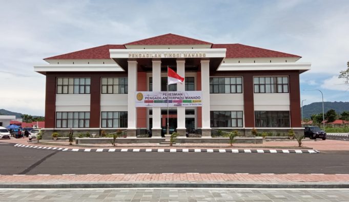 Pengadilan Terpadu Manado yang diresmikan oleh Ketua MA