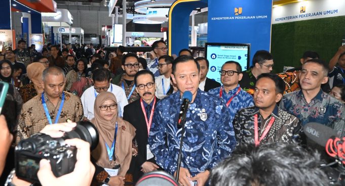 Dibuka Menko Agus Harimurti Yudhoyono, IISMEX 2026 Dorong Kolaborasi Membangun Kota Cerdas dan Berkelanjutan (1)