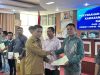 Sinergi Kementrans Dan DPR RI Wujudkan Kesejahteraan Di Kolaka: Serahkan 40 SHM Dan Kucurkan Rp3 Miliar Untuk Infrastruktur Kawasan Transmigrasi Anawua